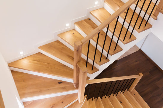 White-primed vs oak stair parts - which is the best option for you?